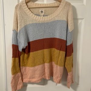 Billabong sweater size medium